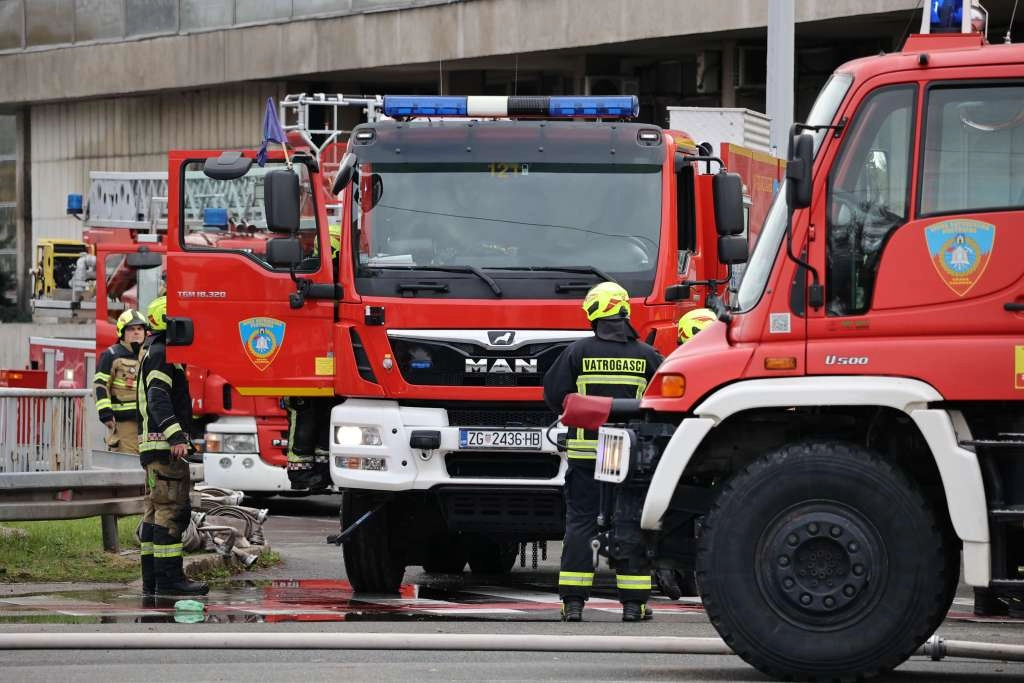 Požar u privatnoj kući u Zenici, nije bilo povrijeđenih